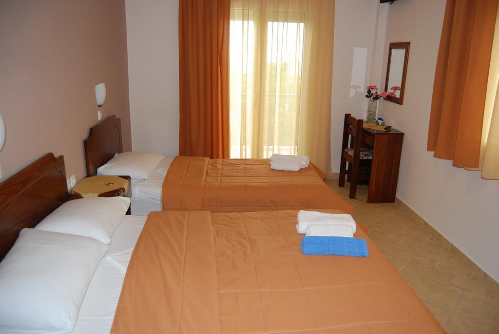 Maritsa'S Rooms Stavros  Rom bilde